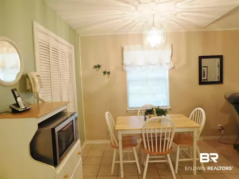 4353 E Montclair Cir, Mobile, AL 36693 photo 7