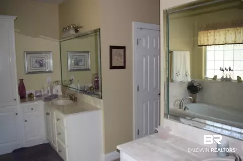 5584 Fairfield Pl, Mobile, AL 36609 photo 21