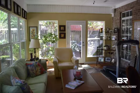 5584 Fairfield Pl, Mobile, AL 36609 photo 19