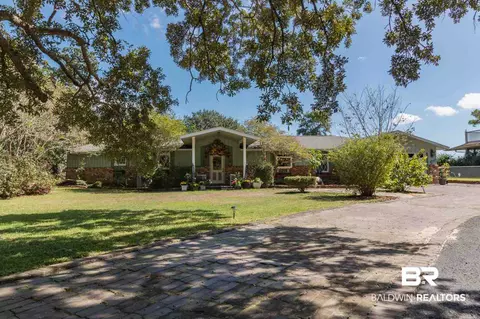 8836 Neumann Dr, Elberta, AL 36530 photo 2