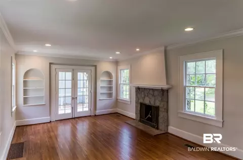 255 Mcdonald Ave, Mobile, AL 36604 photo 4