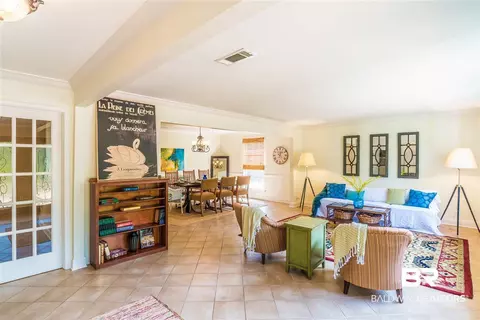 3728 S Claridge Rd, Mobile, AL 36608 photo 5