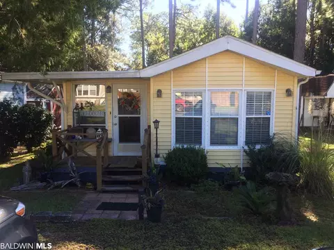 428 Elberta Loop, Lillian, AL 36549 photo 1