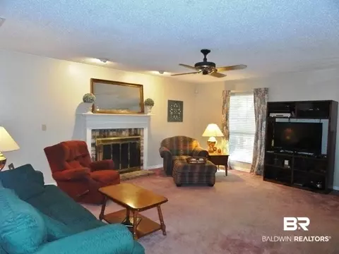 121 Michael Loop, Daphne, AL 36526 photo 3