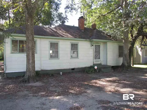 3055 Emogene St, Mobile, AL 36606 photo 1