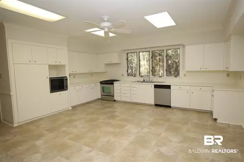 3433 Benyard Dr, Mobile, AL 36619 photo 8