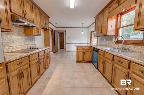 4916 Meredith Ct, Mobile, AL 36618 photo 9