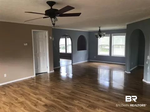 24588 Lazy Ln, Elberta, AL 36530 photo 3