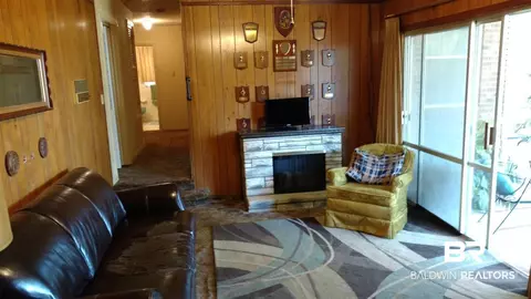 3927 Leroy Stevens Rd, Mobile, AL 36619 photo 6