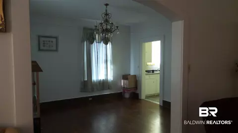 215 E Horner St, Atmore, AL 36502 photo 7