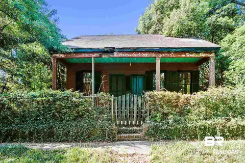 3703 Old Shell Rd, Mobile, AL 36608 photo 2