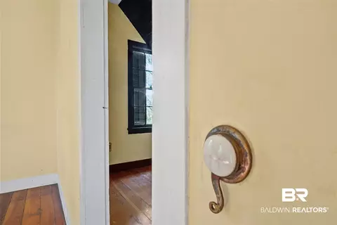 3703 Old Shell Rd, Mobile, AL 36608 photo 17