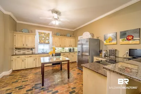 258 Chidester Ave, Mobile, AL 36607 photo 3