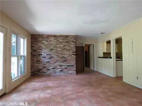 4208 Springview Dr, Mobile, AL 36609 photo 4