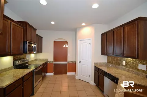 216 Heritage Cir, Mobile, AL 36608 photo 15