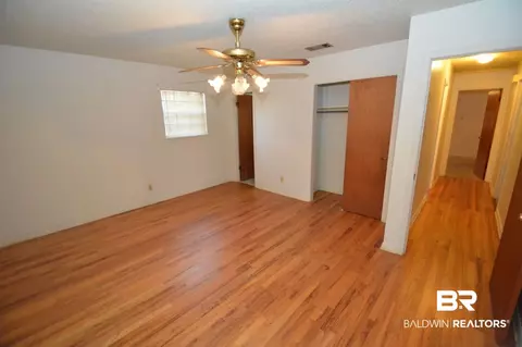 108 3rd Ave, Chickasaw, AL 36611 photo 18