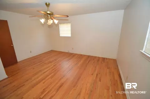108 3rd Ave, Chickasaw, AL 36611 photo 21