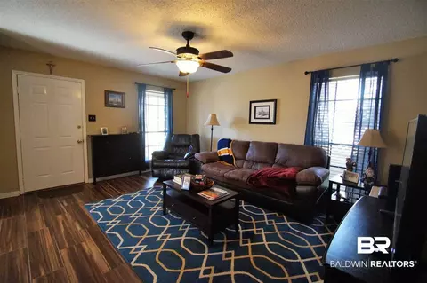 1111 Mcneil Ave, Mobile, AL 36609 photo 3