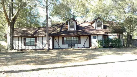 7958 Hilltop St, Mobile, AL 36619 photo 1