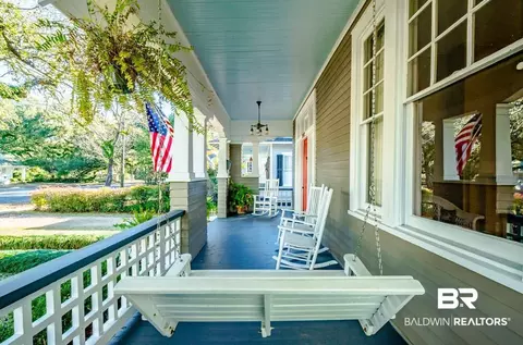 2009 Dauphin St, Mobile, AL 36606 photo 4
