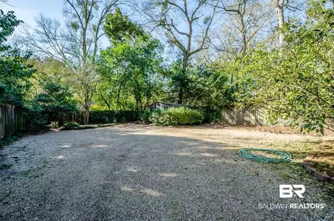 2009 Dauphin St, Mobile, AL 36606 photo 40