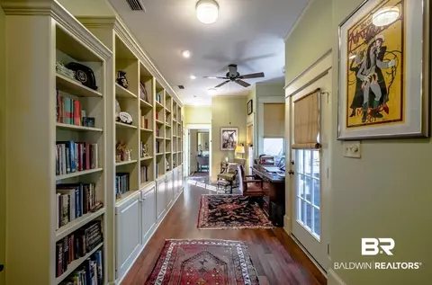2009 Dauphin St, Mobile, AL 36606 photo 29