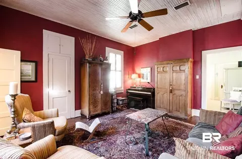 2009 Dauphin St, Mobile, AL 36606 photo 17
