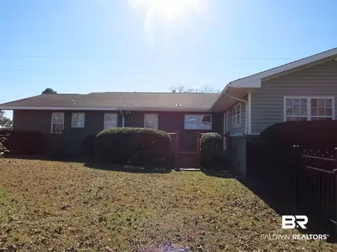 24181 Miflin Rd, Elberta, AL 36530 photo 4