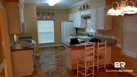 10236 Wakefield Ct, Mobile, AL 36695 photo 6