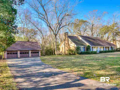 5859 Cansler Dr, Mobile, AL 36609 photo 2