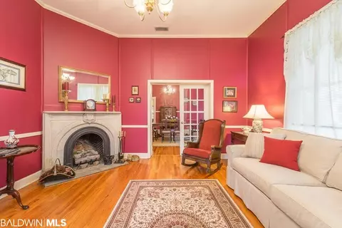 10 S Catherine St, Mobile, AL 36604 photo 5