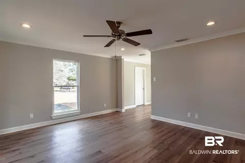 820 E Trailwood Dr, Mobile, AL 36695 photo 3