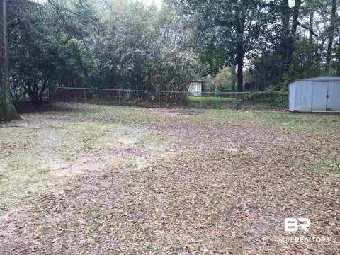 312 W Pineview Ln, Mobile, AL 36608 photo 2