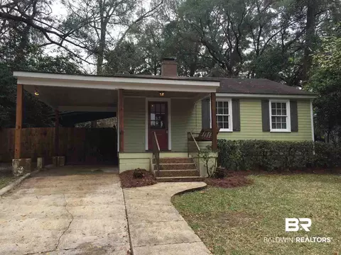 312 W Pineview Ln, Mobile, AL 36608 photo 1