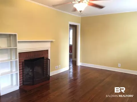 312 W Pineview Ln, Mobile, AL 36608 photo 5