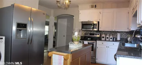 262 Larkspur St, Mobile, AL 36609 photo 5