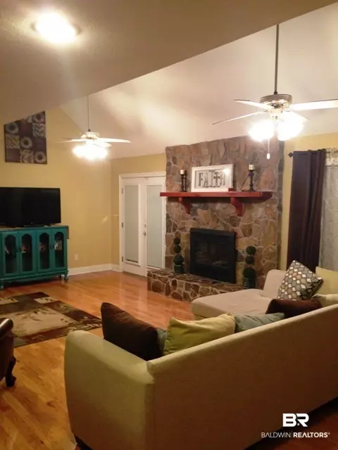 500 Hunters Ln, Uriah, AL 36480 photo 3