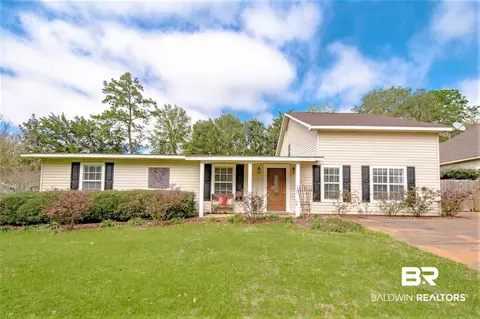 705 Maxwell Ave, Daphne, AL 36526 photo 2