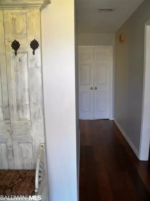 1333 E Carson Rd, Mobile, AL 36695 photo 2