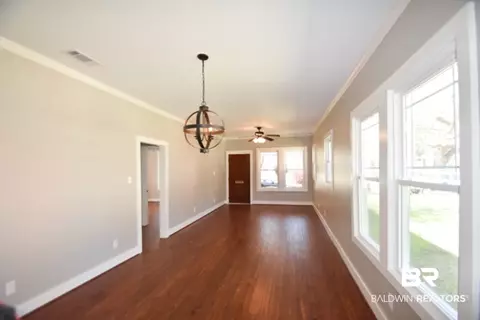 214 Grand Blvd, Mobile, AL 36607 photo 5