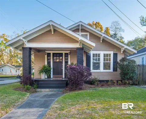 1701 Laurel St, Mobile, AL 36604 photo 1