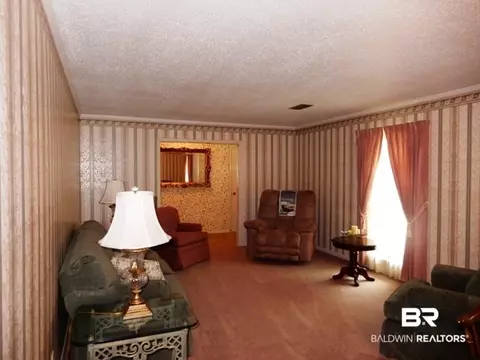 204 E Cypress St, Atmore, AL 36502 photo 3