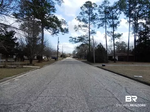 204 E Cypress St, Atmore, AL 36502 photo 23