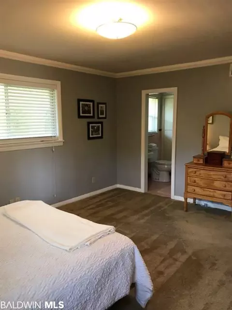 459 E Richardson Dr, Mobile, AL 36606 photo 7