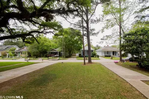 220 Hazel St, Mobile, AL 36695 photo 5