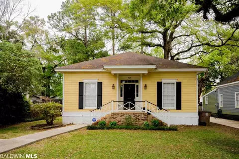 220 Hazel St, Mobile, AL 36695 photo 4