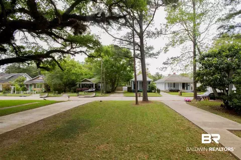 220 Hazel St, Mobile, AL 36695 photo 5