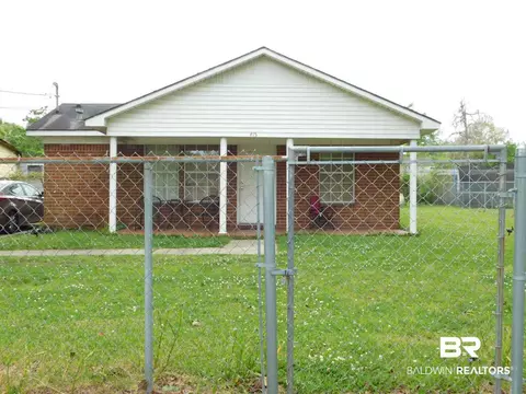 415 Marshall Ave, Mobile, AL 36603 photo 2