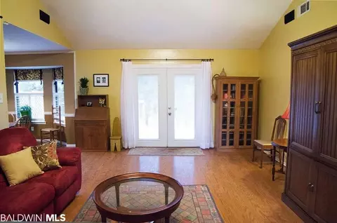 8418 Champlain Cir, Mobile, AL 36695 photo 3