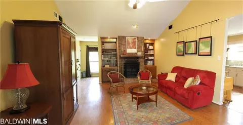 8418 Champlain Cir, Mobile, AL 36695 photo 4